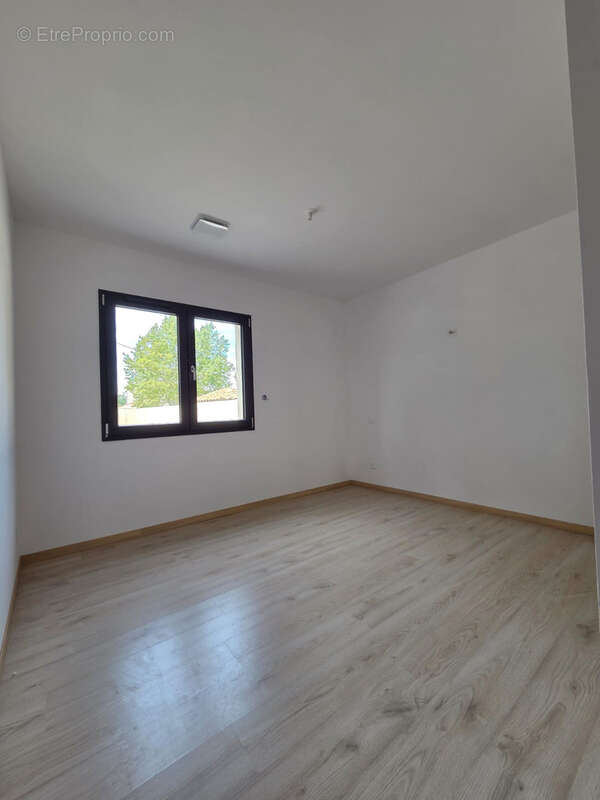 Maison à TOUROUZELLE