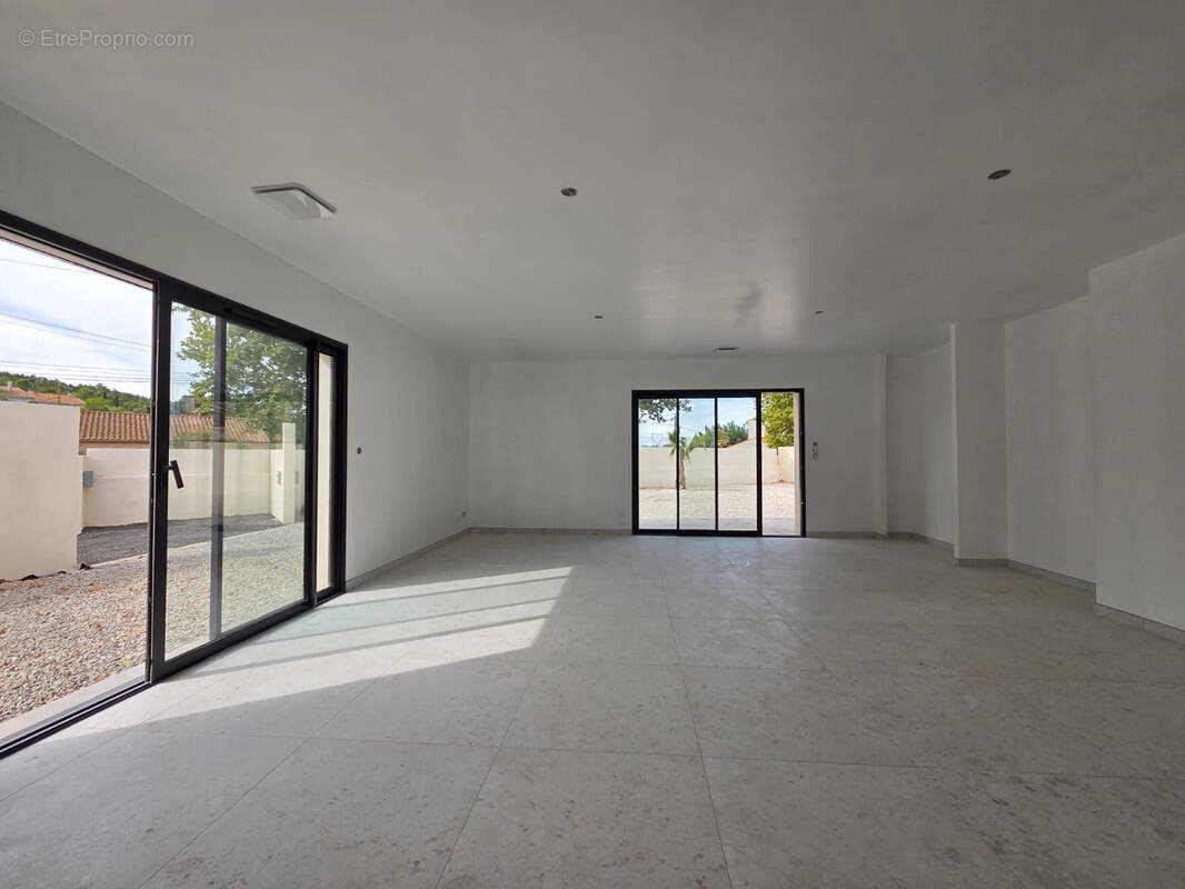 Maison à TOUROUZELLE