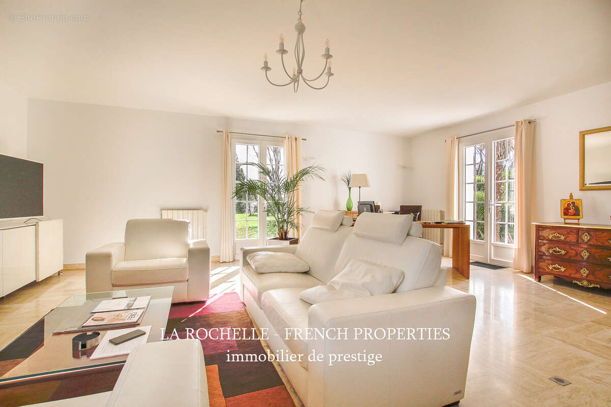 Maison à LA ROCHELLE