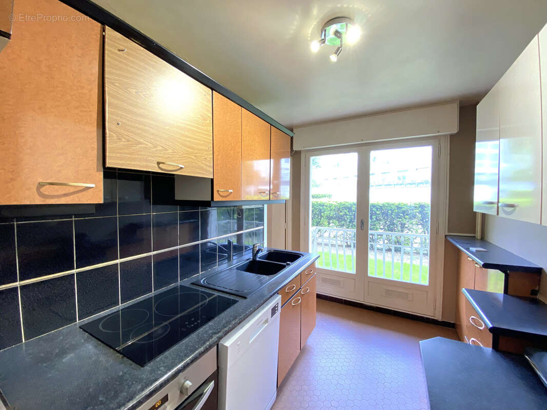 Appartement à CHENNEVIERES-SUR-MARNE