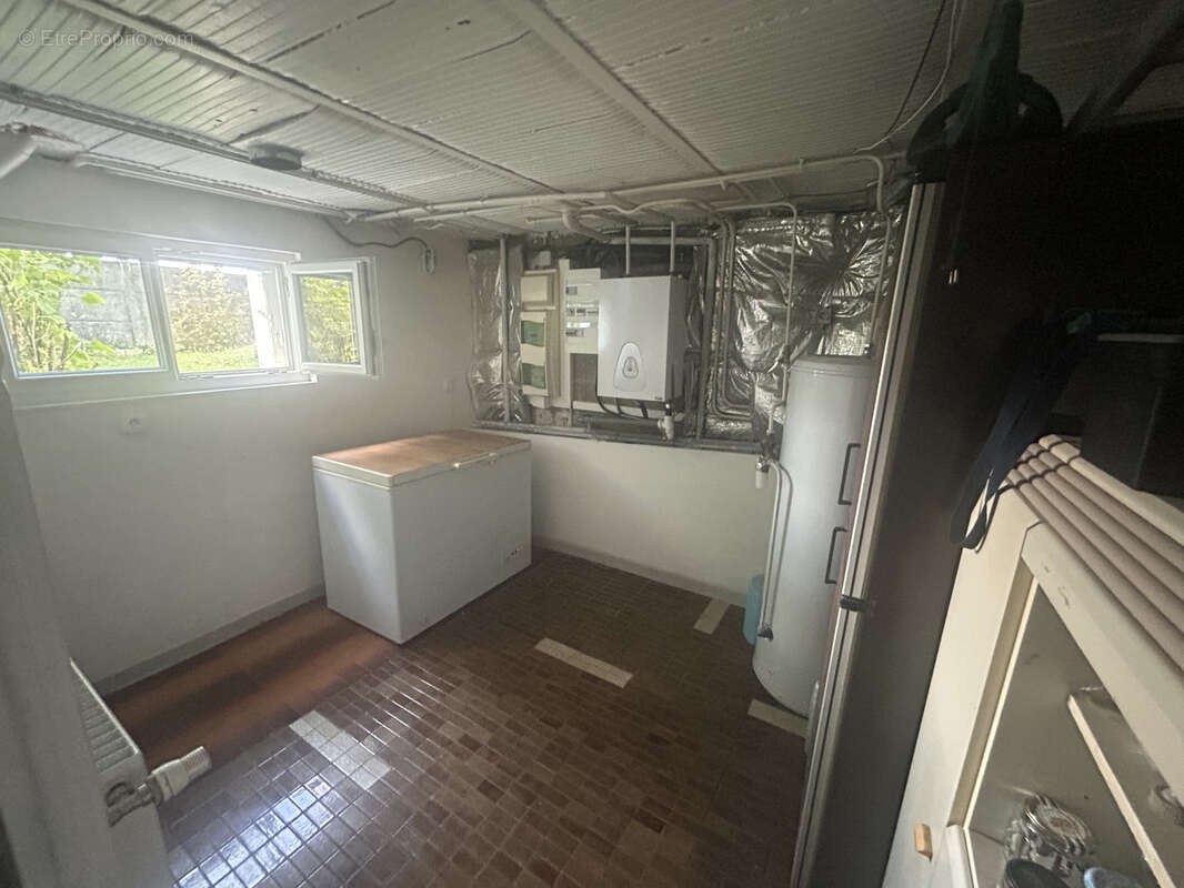 Maison à SAINT-MESMES