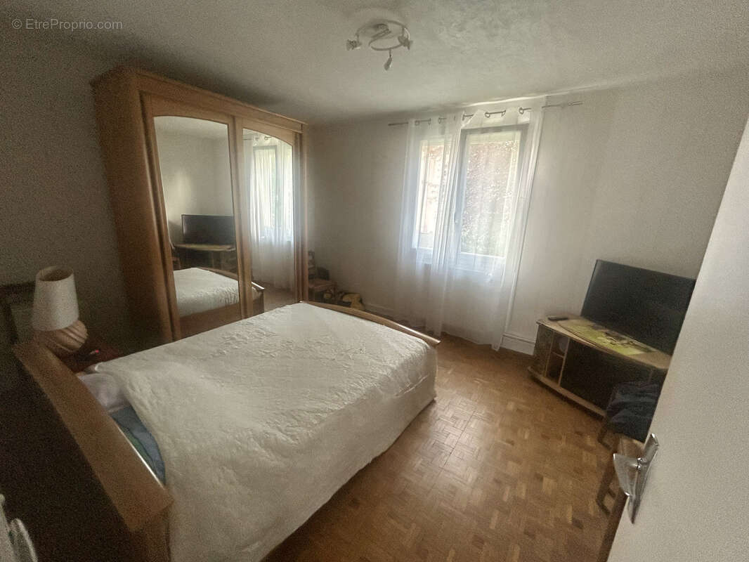 Maison à SAINT-MESMES