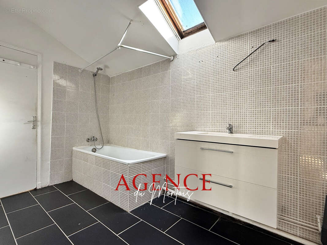 Maison à DONNEMARIE-DONTILLY