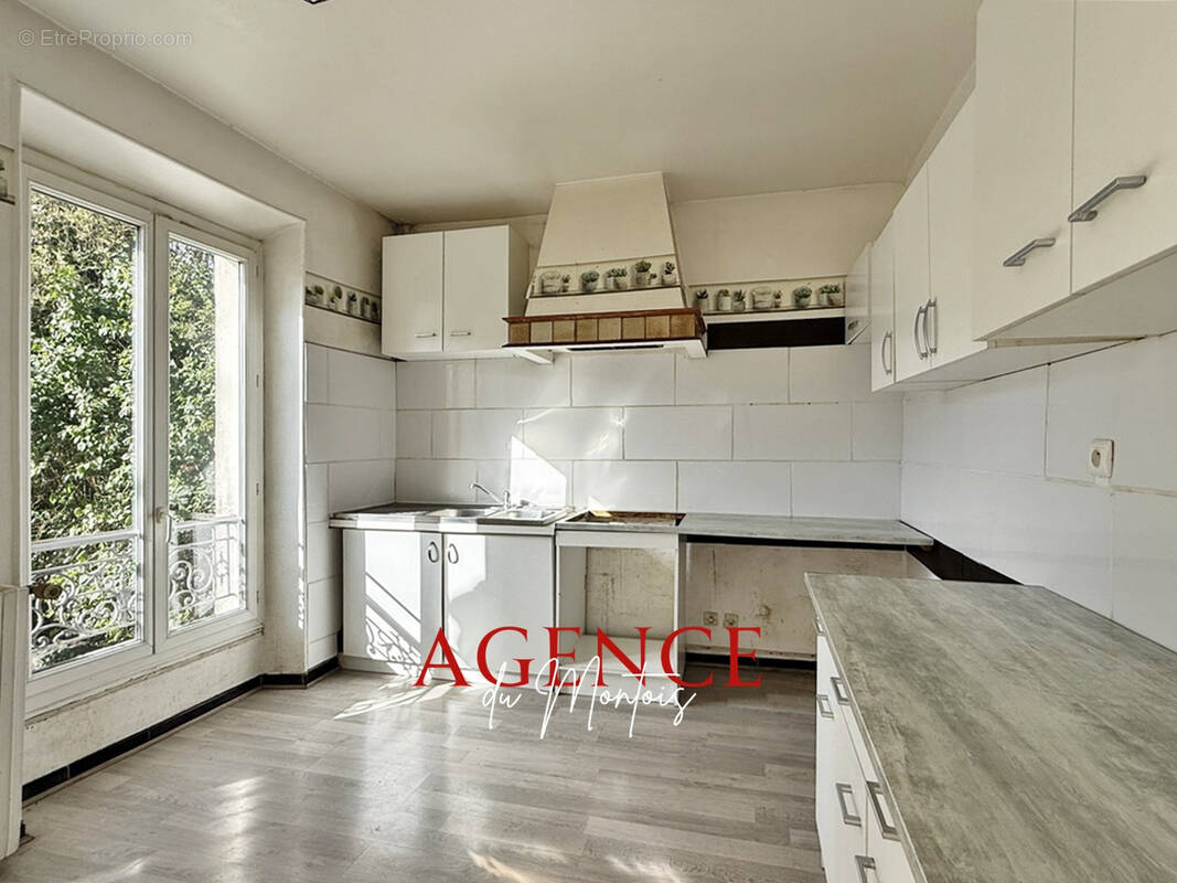 Maison à DONNEMARIE-DONTILLY