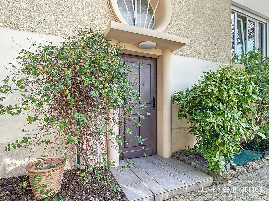 Maison à FRANCHEVILLE