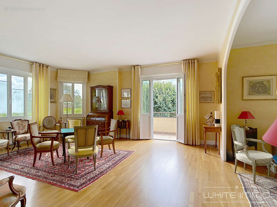 Maison à FRANCHEVILLE