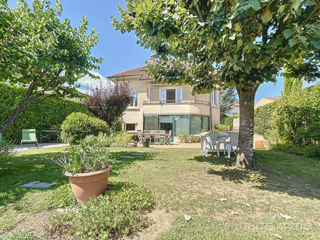 Maison à FRANCHEVILLE