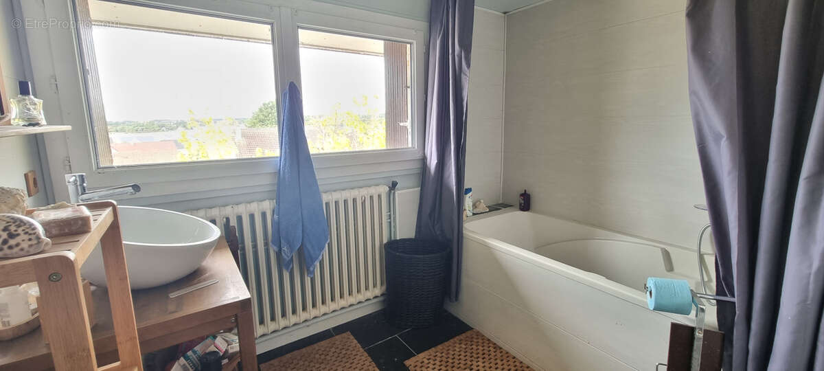 Maison à CHATEAUDUN