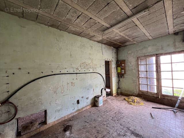 Terrain à COULONVILLERS