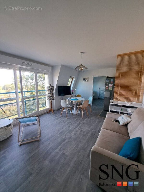 Appartement à SAINT-LEONARD