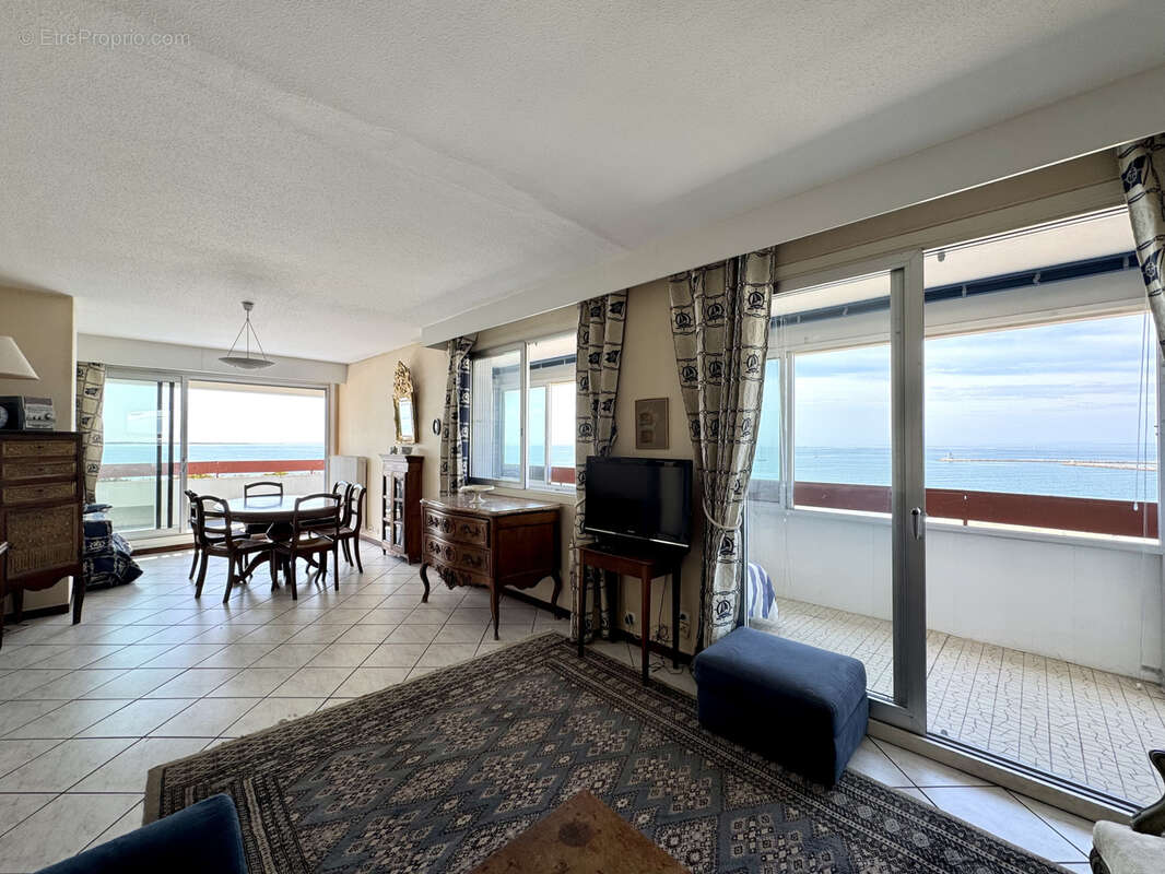 Appartement à LA GRANDE-MOTTE