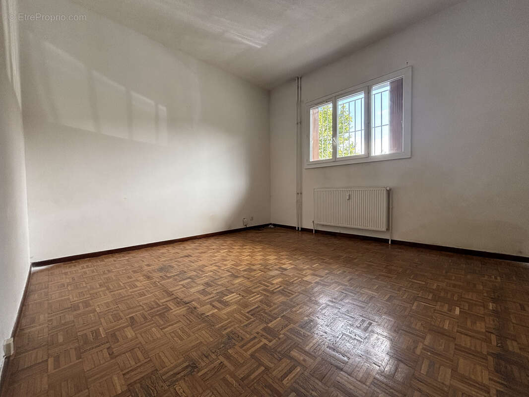 Appartement à MARSEILLE-13E