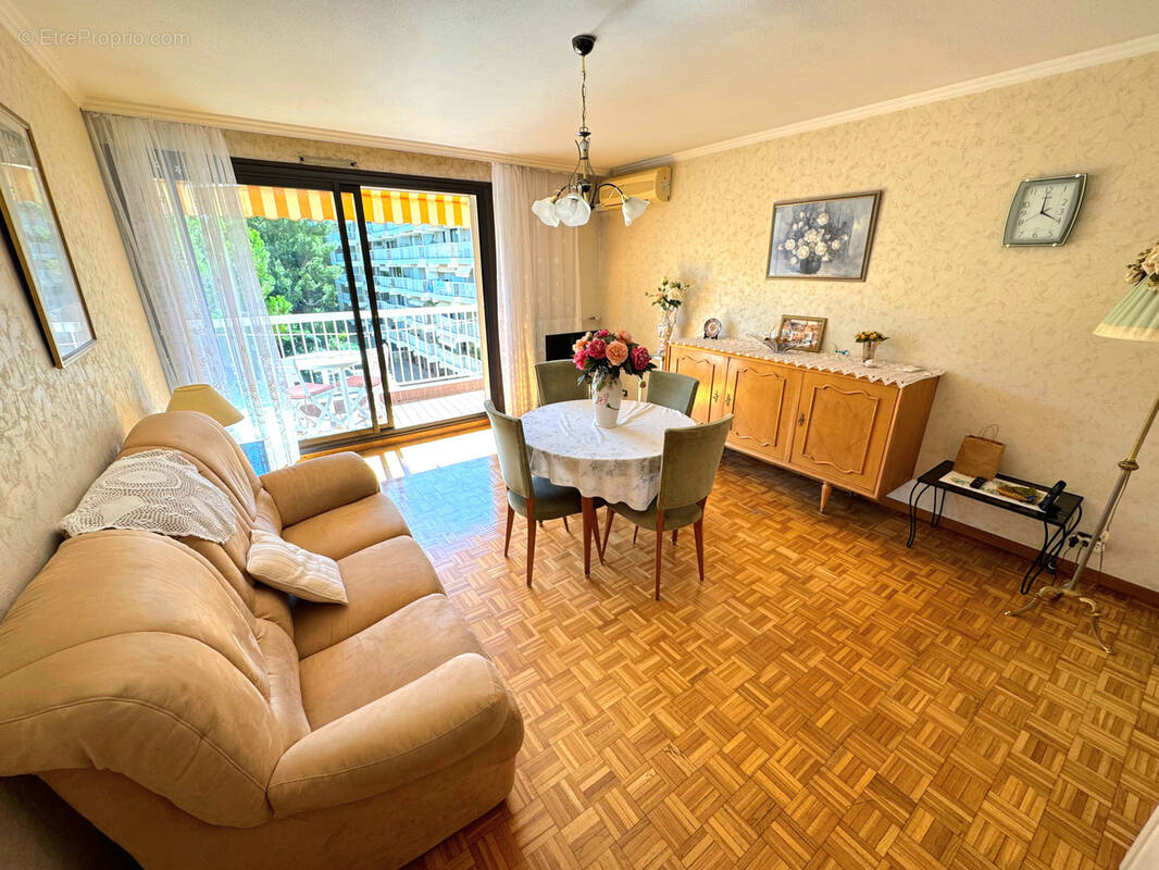 Appartement à MARSEILLE-10E