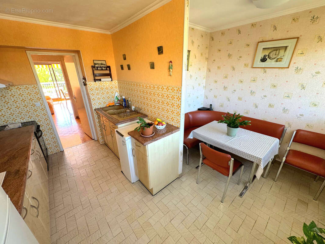 Appartement à MARSEILLE-10E