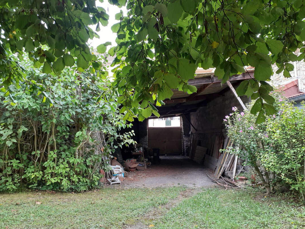 Appartement à VILLENEUVE-LE-ROI
