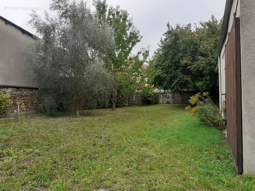 Appartement à VILLENEUVE-LE-ROI