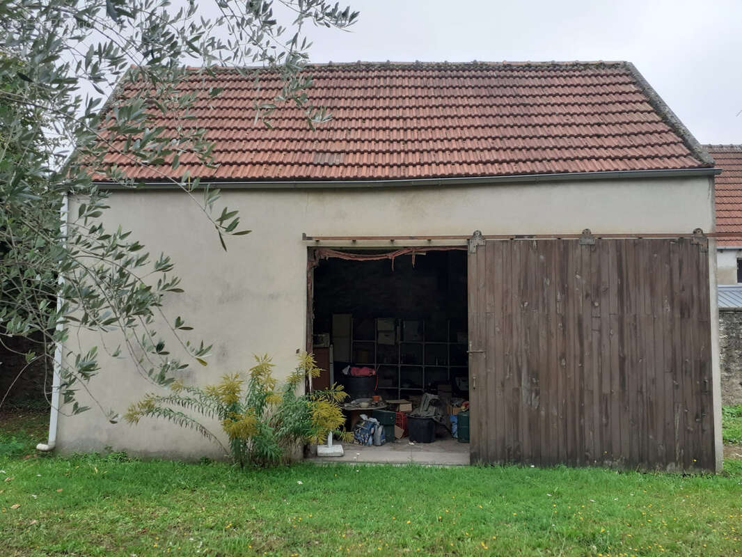Appartement à VILLENEUVE-LE-ROI