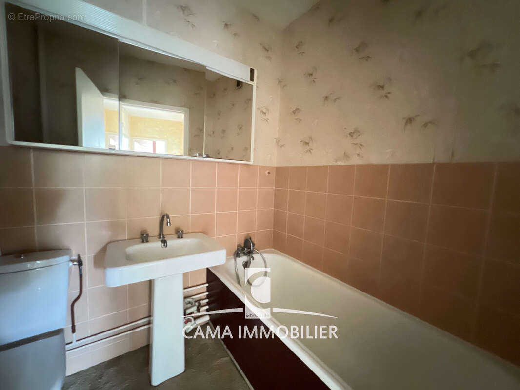 Appartement à JOUY-EN-JOSAS