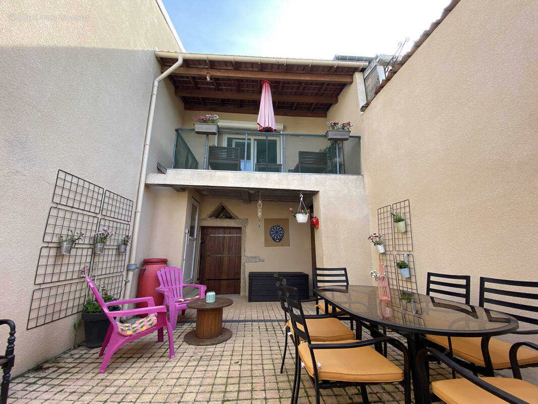 Maison à DOMEVRE-EN-HAYE