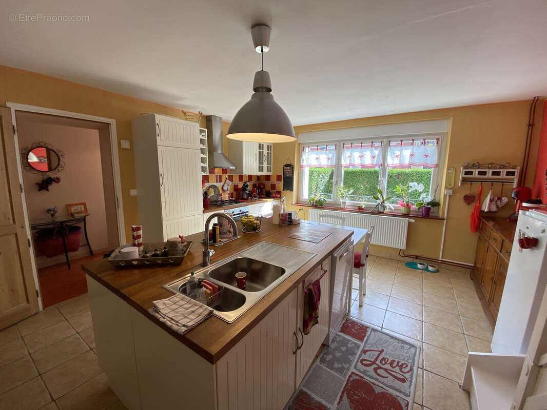 Maison à DOMEVRE-EN-HAYE