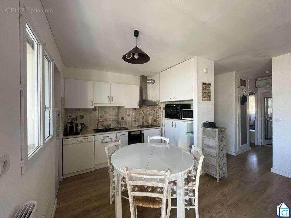 Appartement à FREJUS