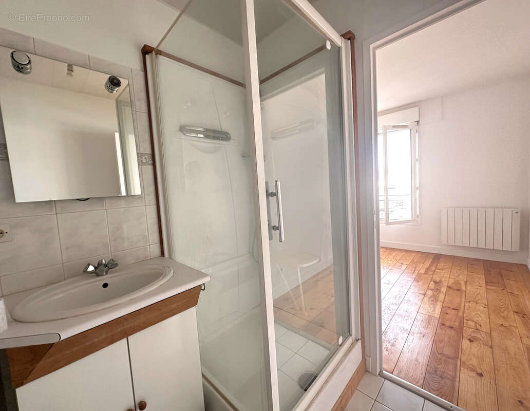 Appartement à AUNAY-SOUS-AUNEAU