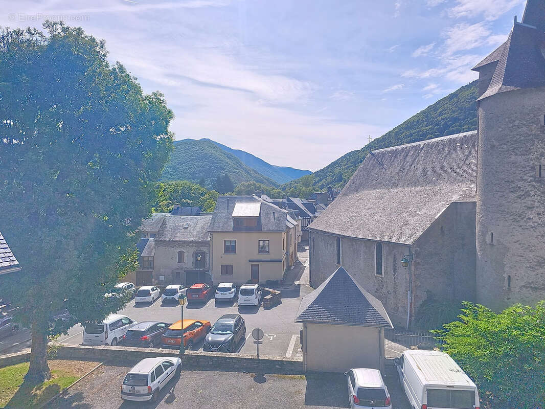 Appartement à ARREAU