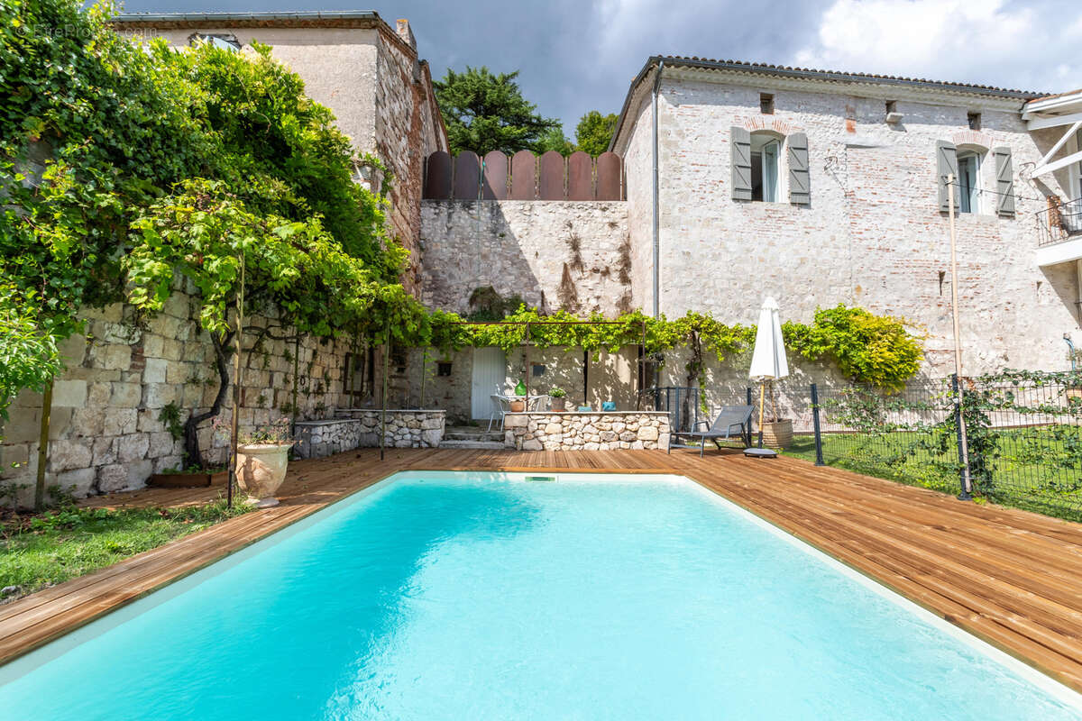 Maison à PENNE-D&#039;AGENAIS