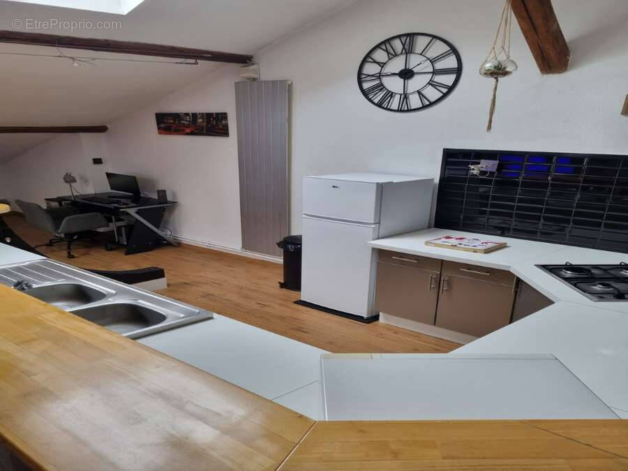 Appartement à DAMELEVIERES