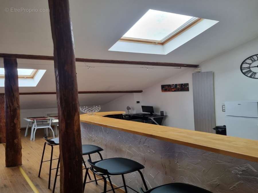 Appartement à DAMELEVIERES