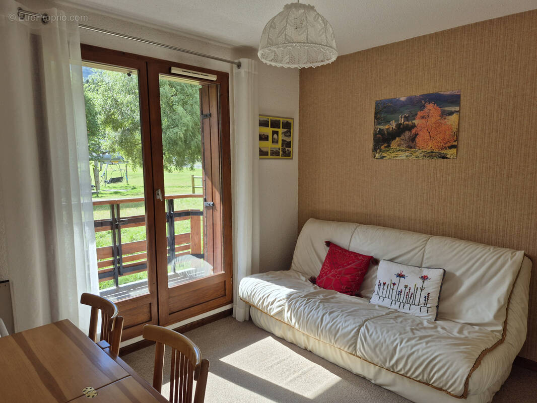 Appartement à LAVEISSIERE