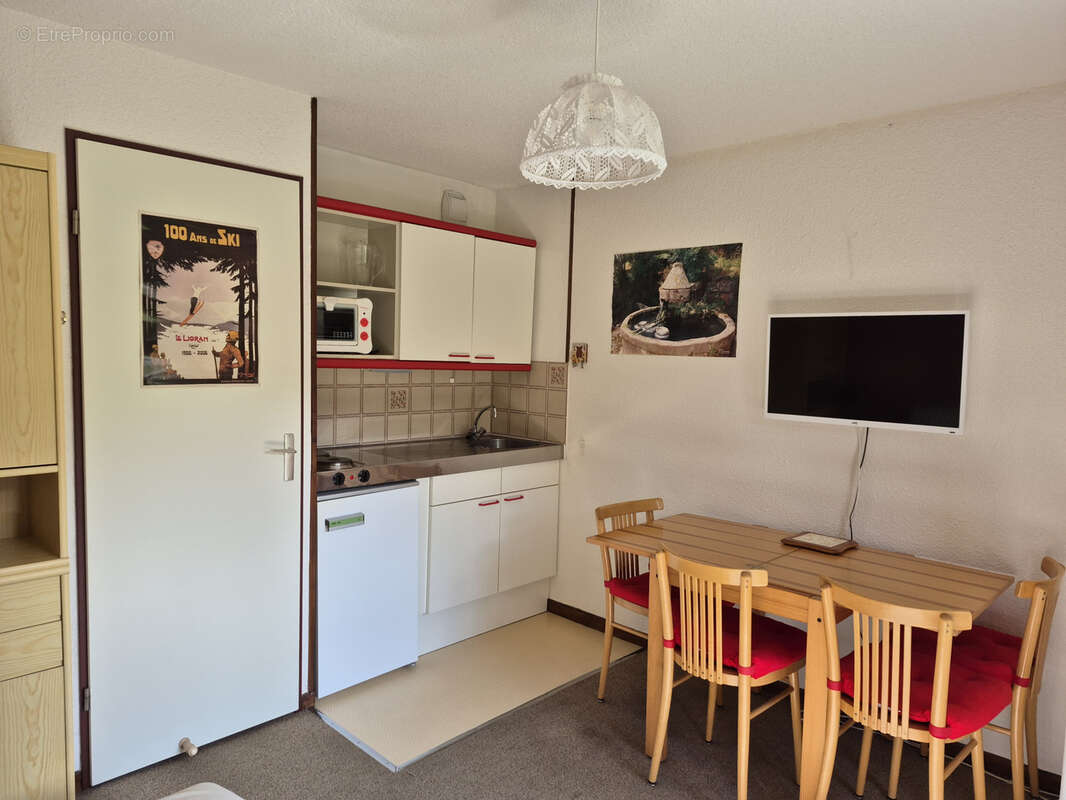 Appartement à LAVEISSIERE