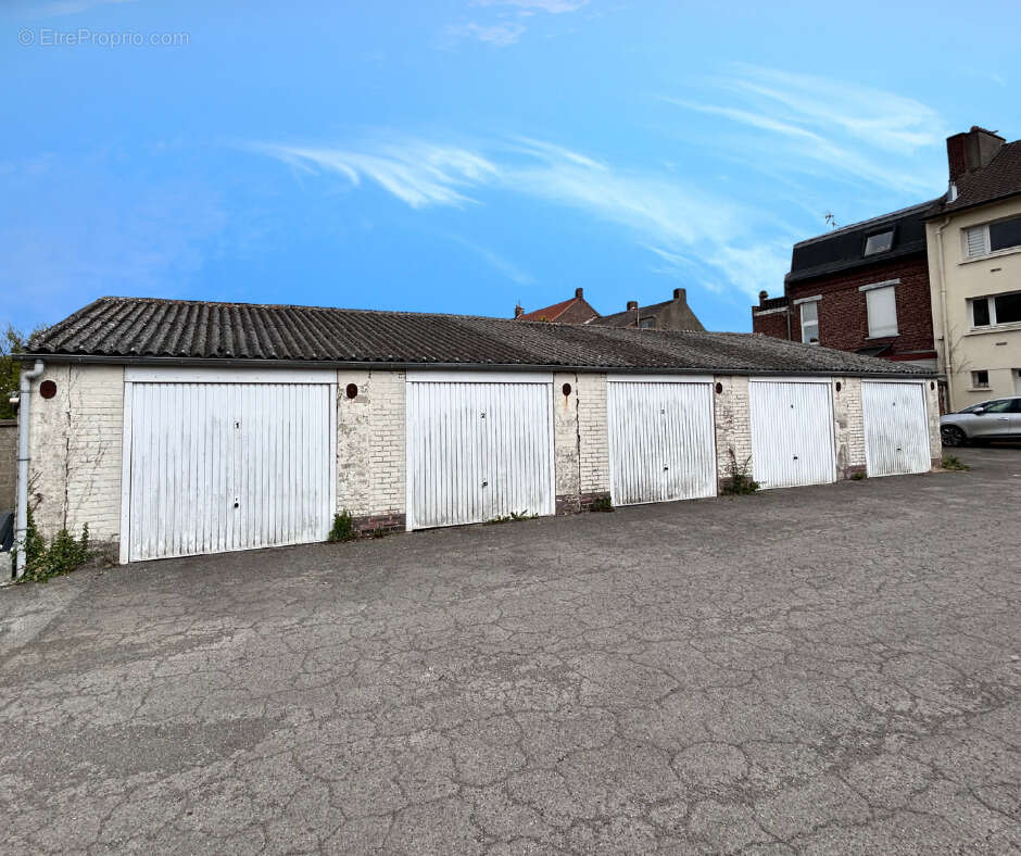 Autre à AIRE-SUR-LA-LYS