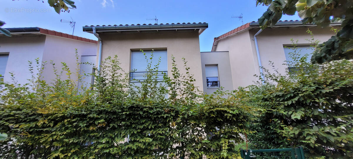 Maison à VILLEFRANCHE-SUR-SAONE