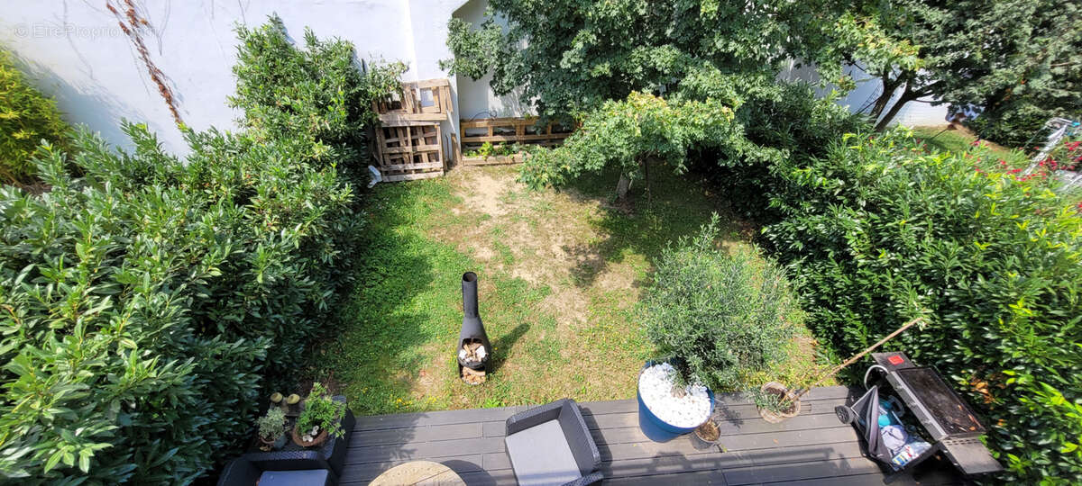 Maison à VILLEFRANCHE-SUR-SAONE