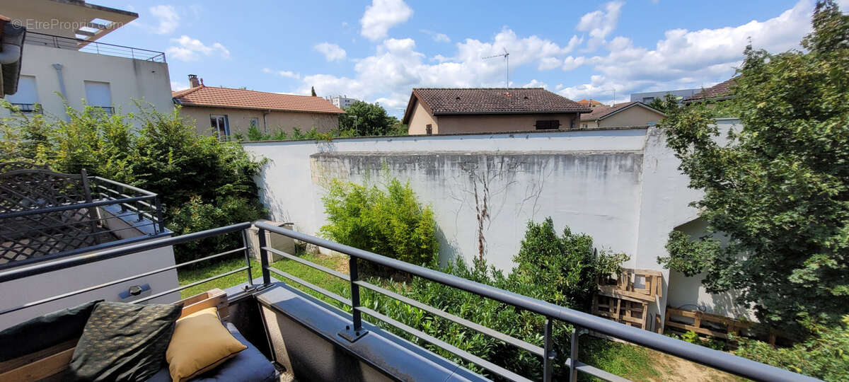 Maison à VILLEFRANCHE-SUR-SAONE