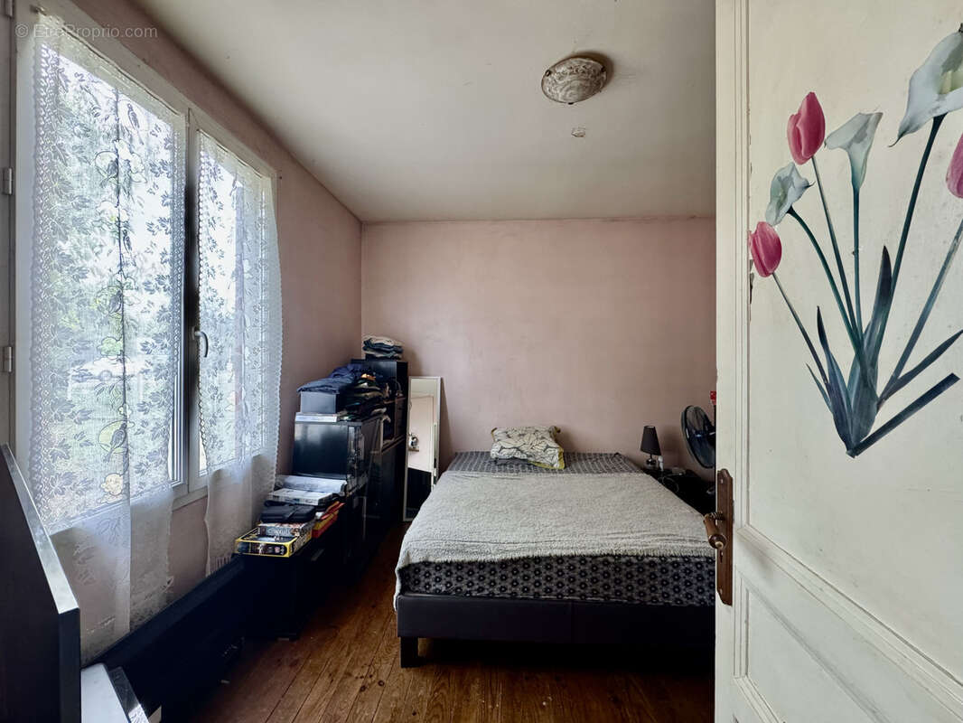 Maison à SAINT-LAURENT-DES-VIGNES