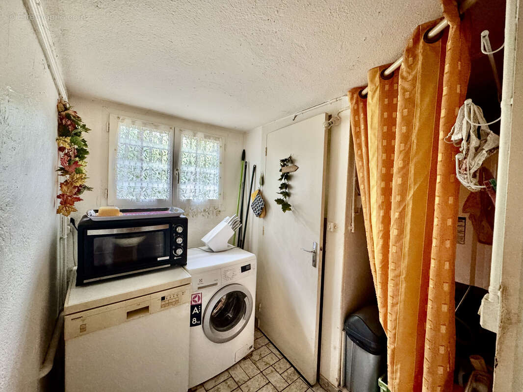 Maison à SAINT-LAURENT-DES-VIGNES