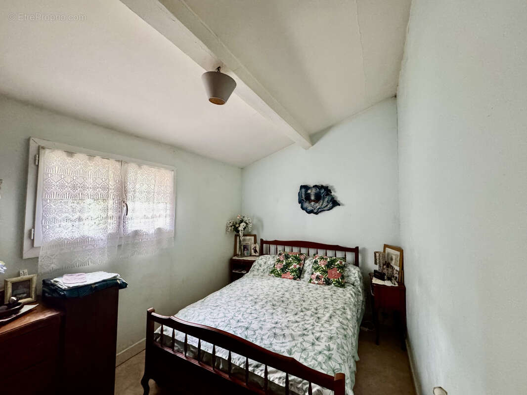 Maison à SAINT-LAURENT-DES-VIGNES