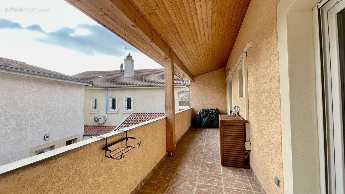 Maison à SAINT-FONS