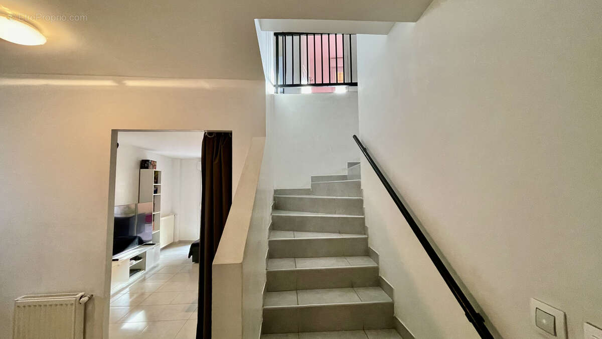 Maison à SAINT-FONS