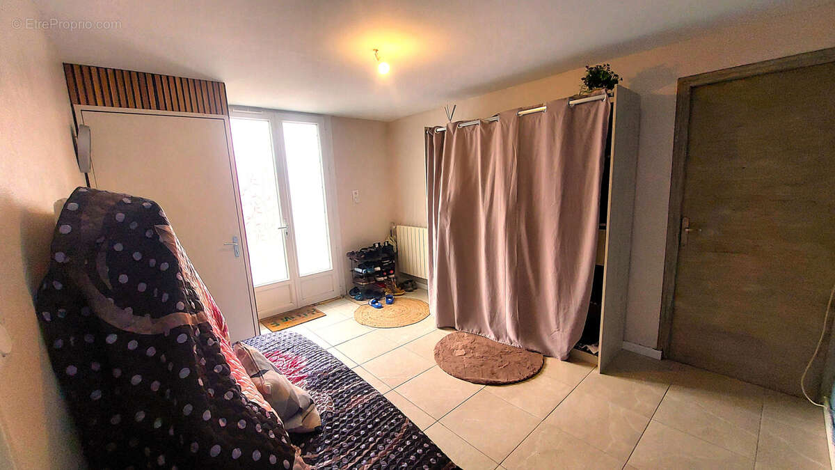 Appartement à GUICHE