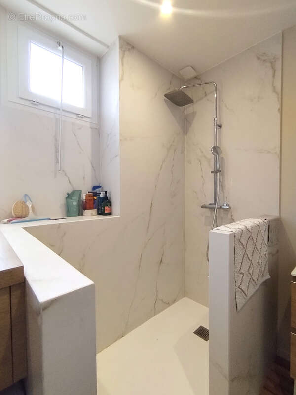 Appartement à FOUGERES