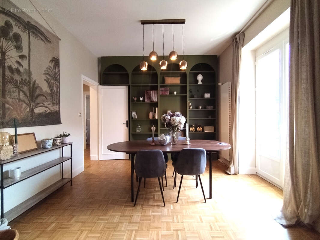 Appartement à FOUGERES