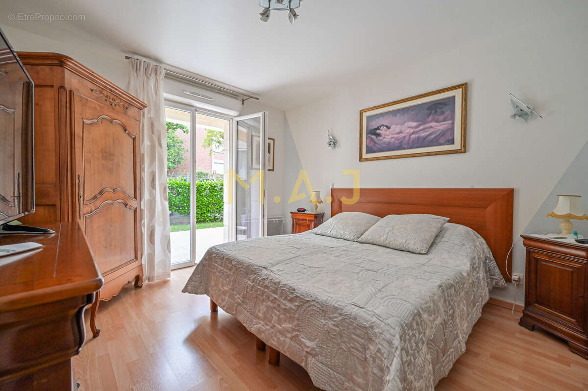 Appartement à LE PERREUX-SUR-MARNE