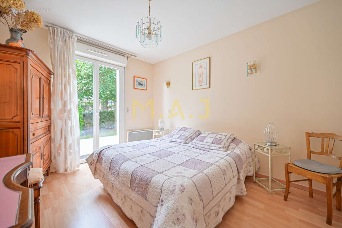 Appartement à LE PERREUX-SUR-MARNE