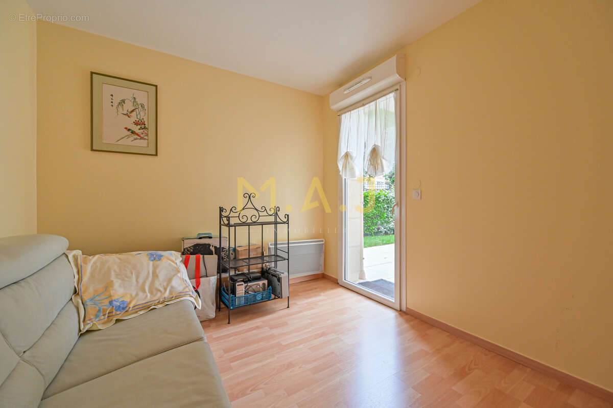 Appartement à LE PERREUX-SUR-MARNE