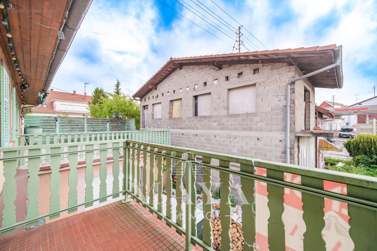 Maison à DANNEMARIE