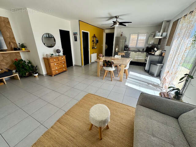 Maison à ESPONDEILHAN