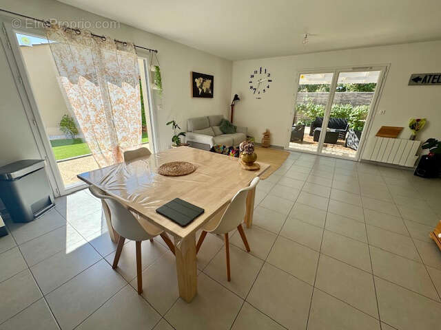 Maison à ESPONDEILHAN